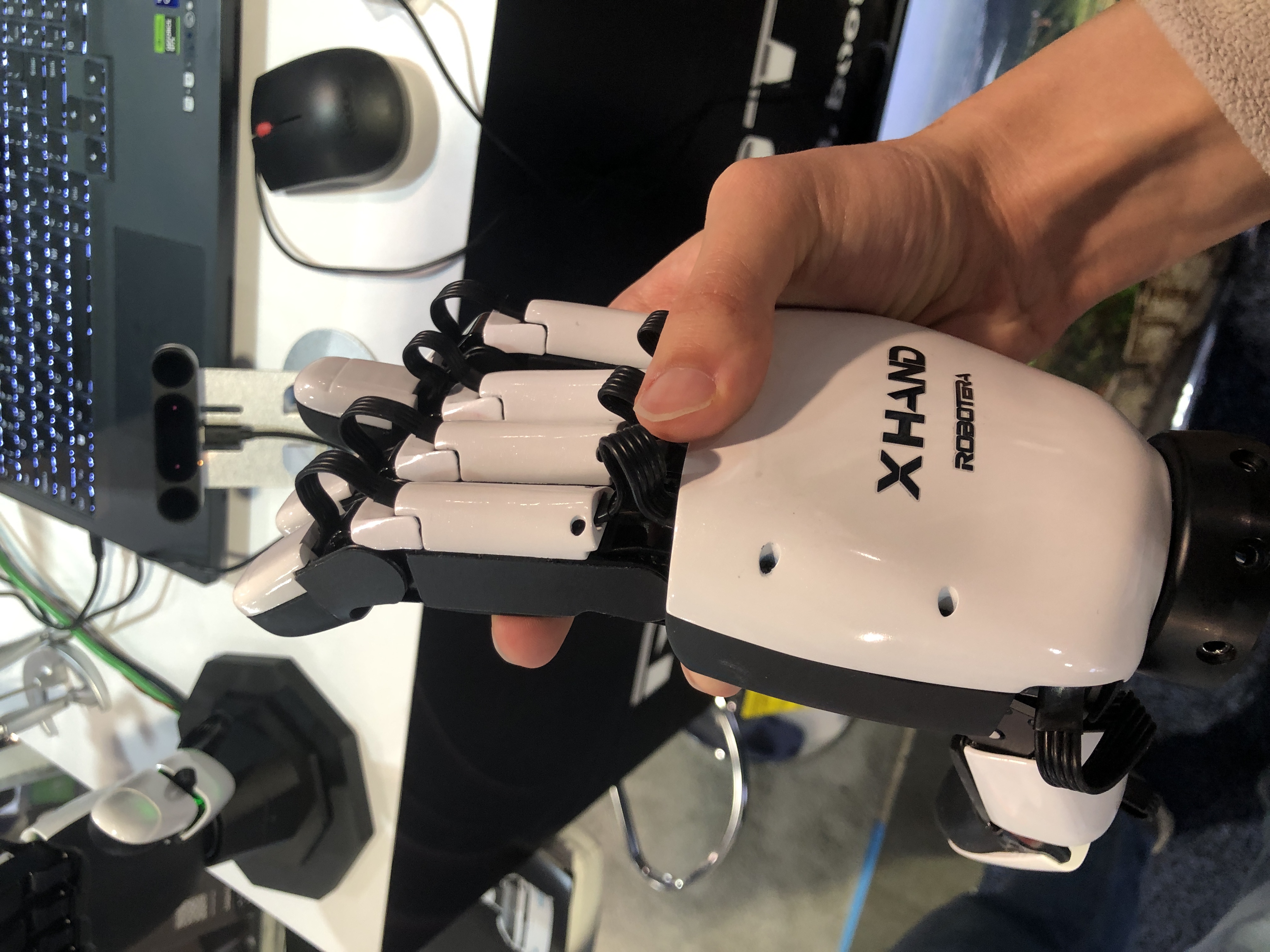 RobotEra